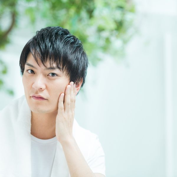 東御市で髭を剃るのが面倒と感じる男性向けにメンズ脱毛をご用意しています